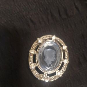 Elegant Silver Cameo Brooch